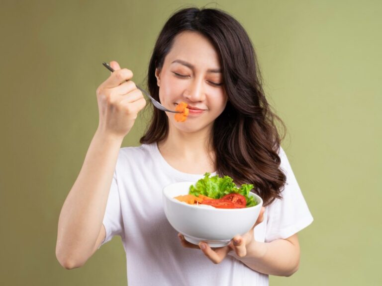 Penjelasan-Apa-Benar-Makan-2-Kali-Sehari-Bisa-Menurunkan-Berat-Badan-1200x900