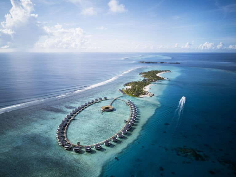 The-Ritz-Carlton-Maldives-Fari-Islands-scaled